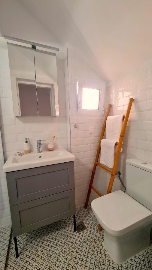 Yannis Guest House Aegina Ngoại thất bức ảnh
